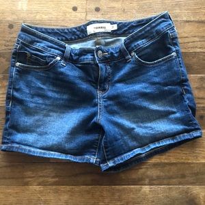 Torrid Medium Wash Jean Shorts Sz 10